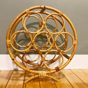 Vintage Rattan Circular Magazine Rack Wine Bottle